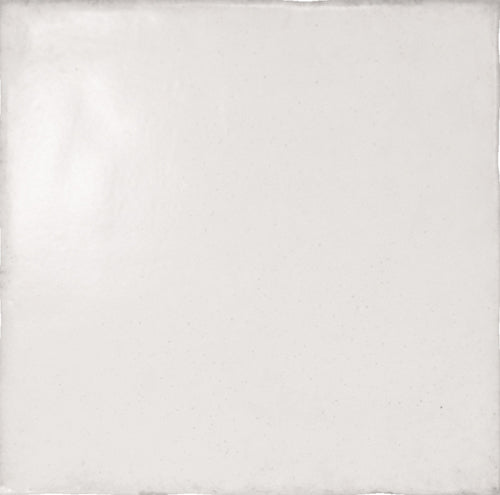 OLD WHITE SATIN VESTIGE 132X132