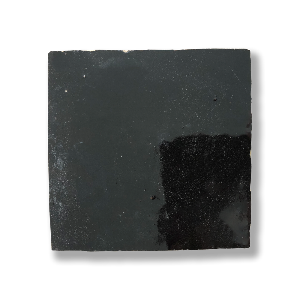 MOROCCAN ZELIGE BLACK TERRACOTTA