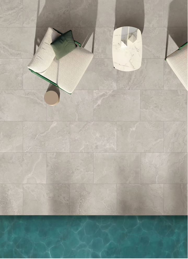 TRAVERTINE ROYALE SILVER PORCELAIN TILE